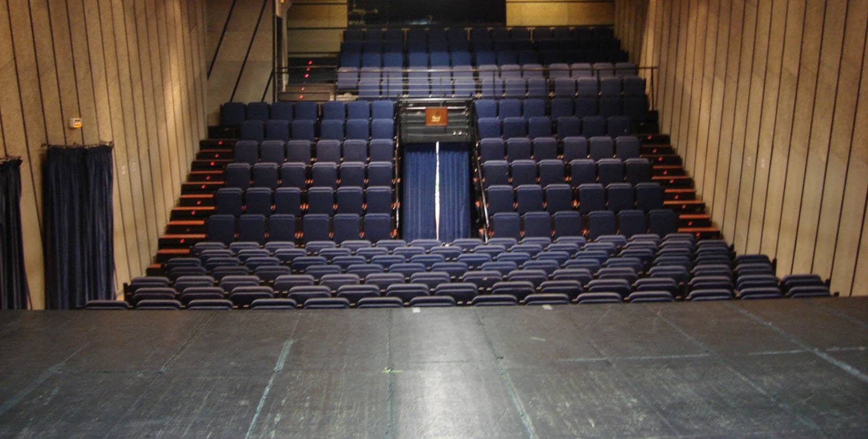 teatre a Cornellà de Llobregat